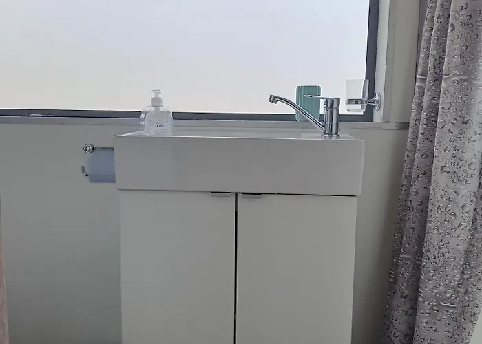 Ботель Moonlight Houseboat Свиноуйсьце